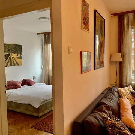 Star Apartment